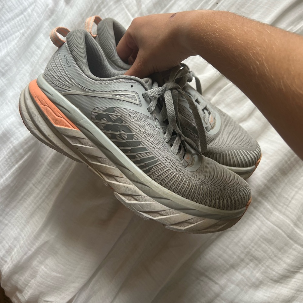 BONDI 7 Hokas